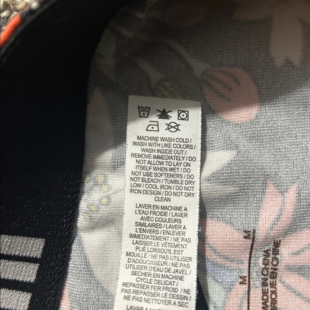 Nike Floral Leggings | medium - Picture 5 of 5